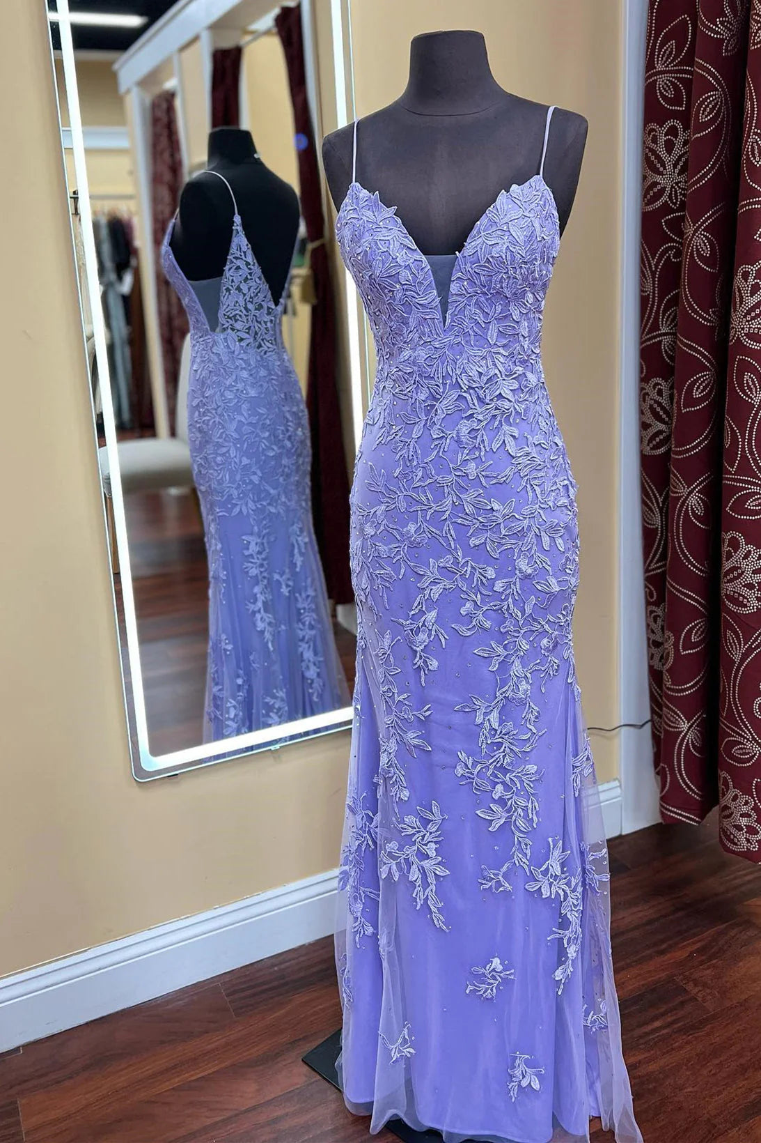 Deep V Neck Long Mermaid Spaghetti Straps Formal Evening Dresses Lace Appliques