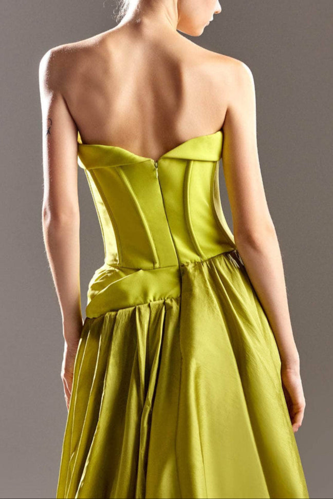Gowns Evening Dresses/ Strapless Sweetheart Neck Pleated Back Zipper Prom Gown/ Evening Dresses/ Formal Women's Dresses/ Prom Dress Shops