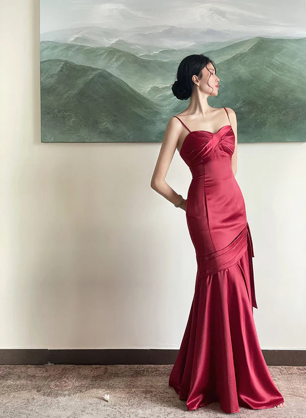 Wine Red Satin Sweetheart Straps Prom Dress