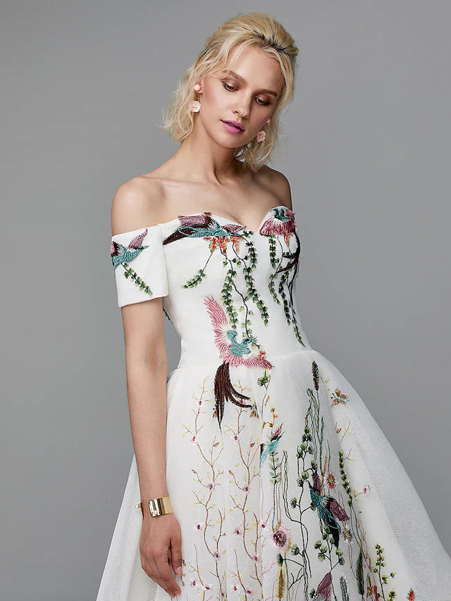 Cocktail Party Prom Valentine's Day Dress Off Shoulder Short Sleeve Asymmetrical Polyester with Embroidery