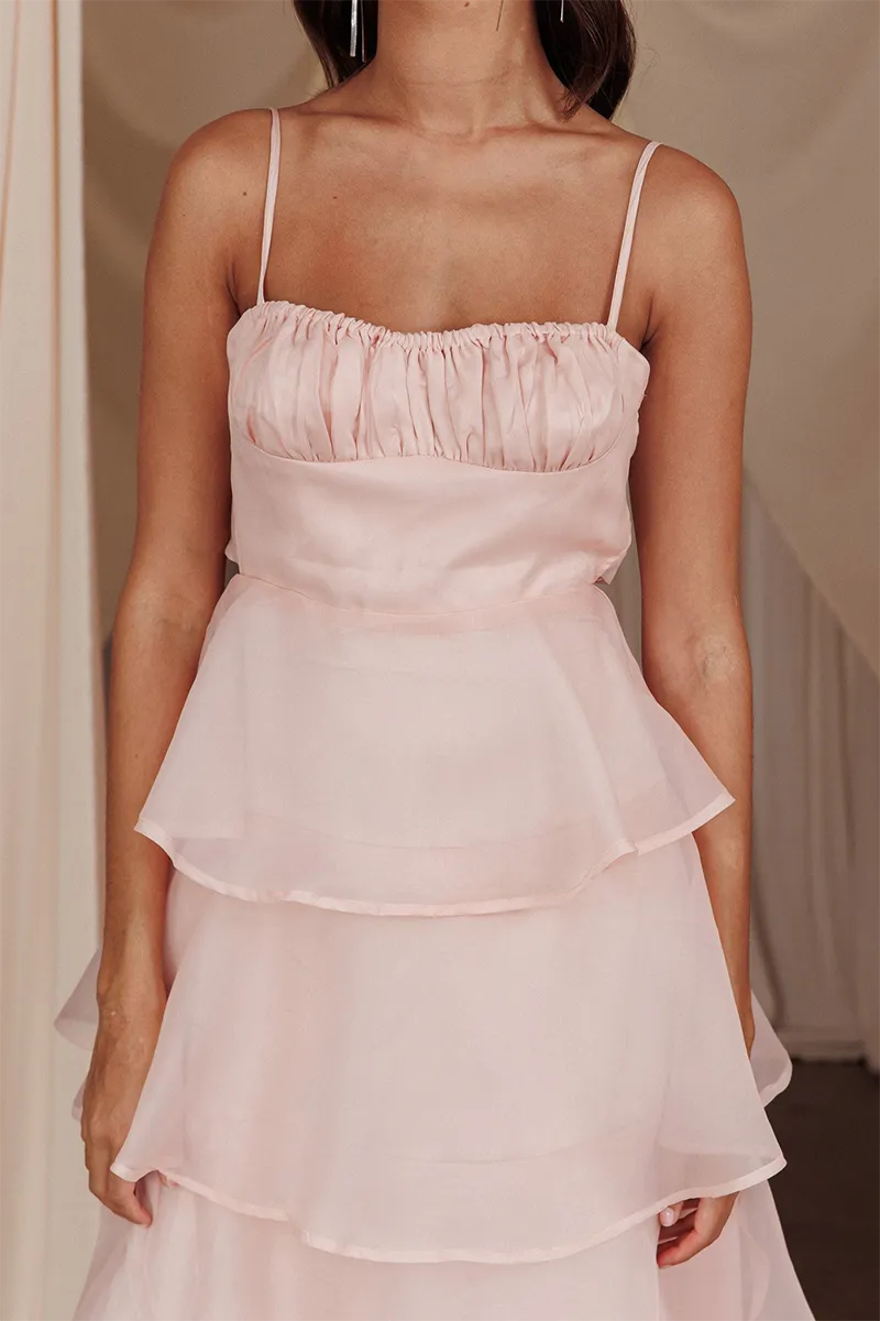 Xuewuba Dress Spaghetti Strap Front Ruched A-Line Tie Up Backless Tiered Ruffled Prom Dress