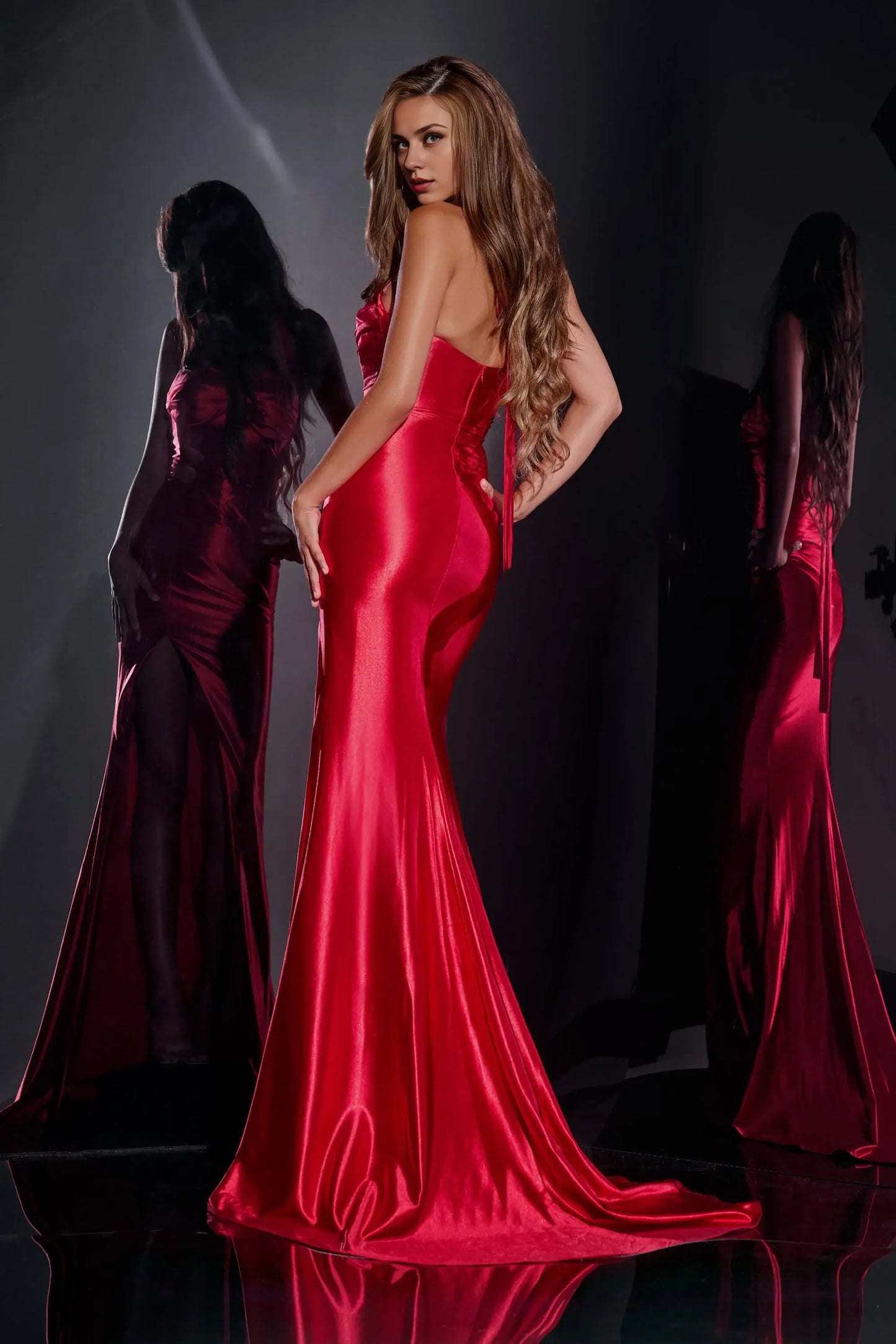Xuewuba Dress Princess Simple Plunging Sweetheart Halter Sleeveless With High Slit Prom Dress Formal Wear Dresses