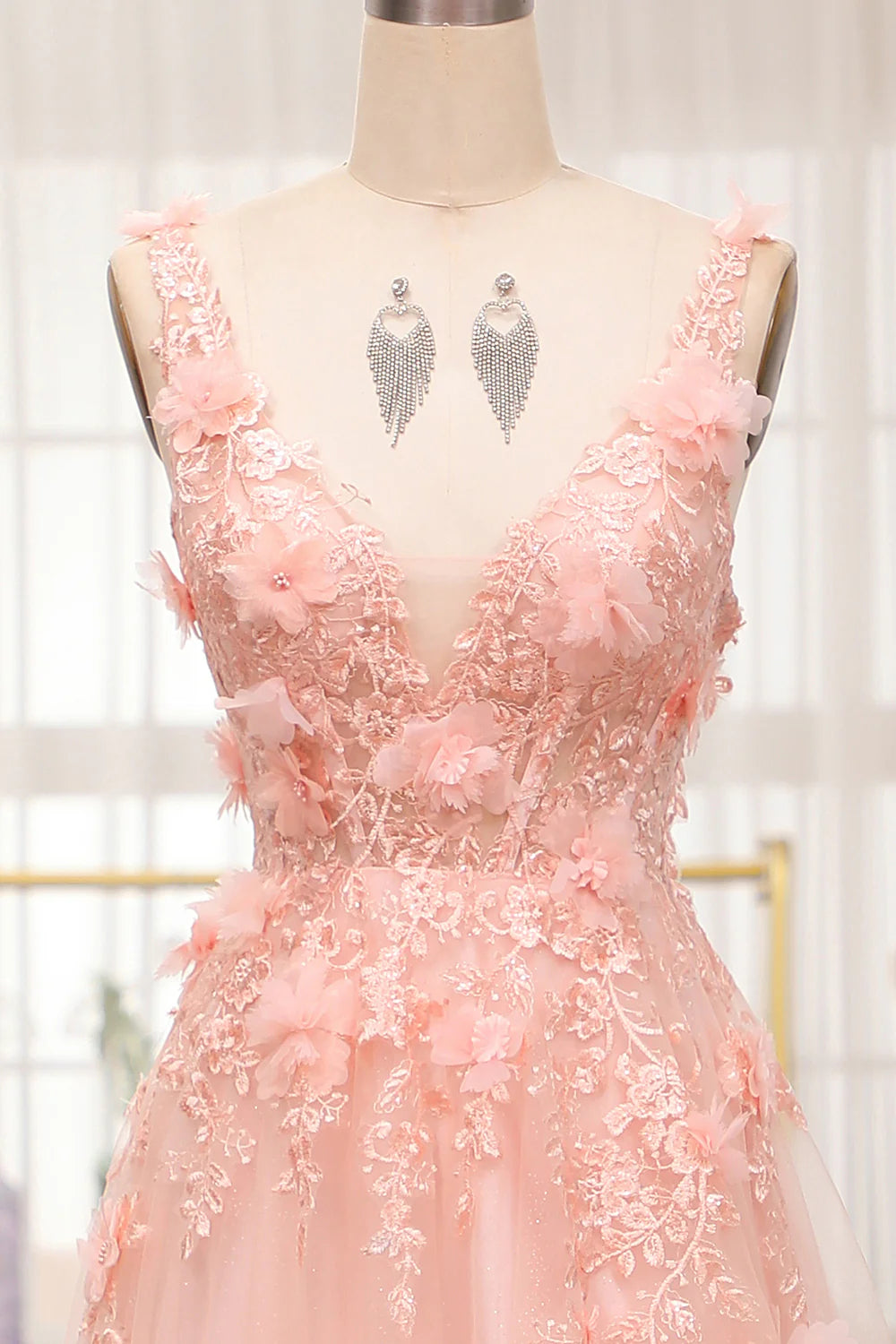 A-Line Spaghetti Straps Long Blush Prom Dress With Appliques