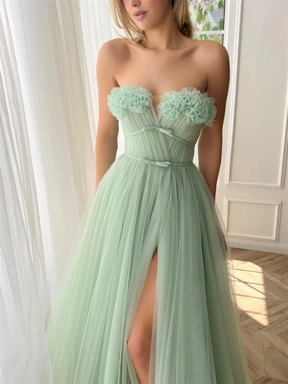 A-Line/Princess Sweetheart Strapless Floor-Length Prom Dress