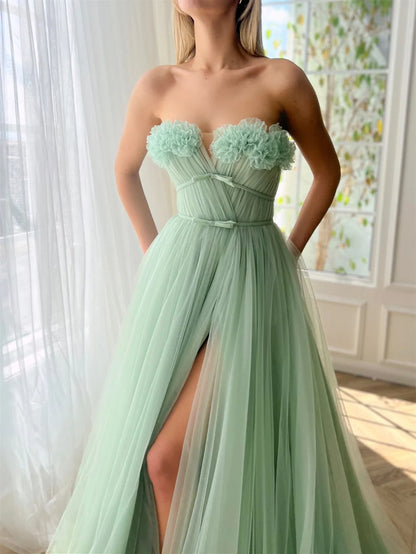 A-Line/Princess Sweetheart Strapless Floor-Length Prom Dress