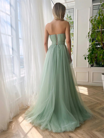 A-Line/Princess Sweetheart Strapless Floor-Length Prom Dress