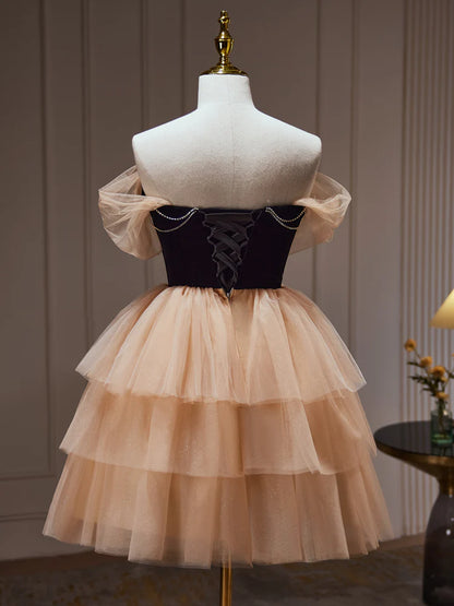 A-Line Sweetheart Neck Tulle Champagne Short Homecoming Dresses