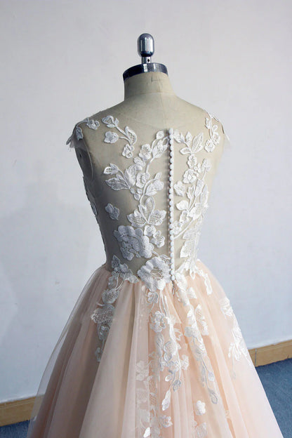 Champagne round neck tulle lace long prom Wedding Dresses