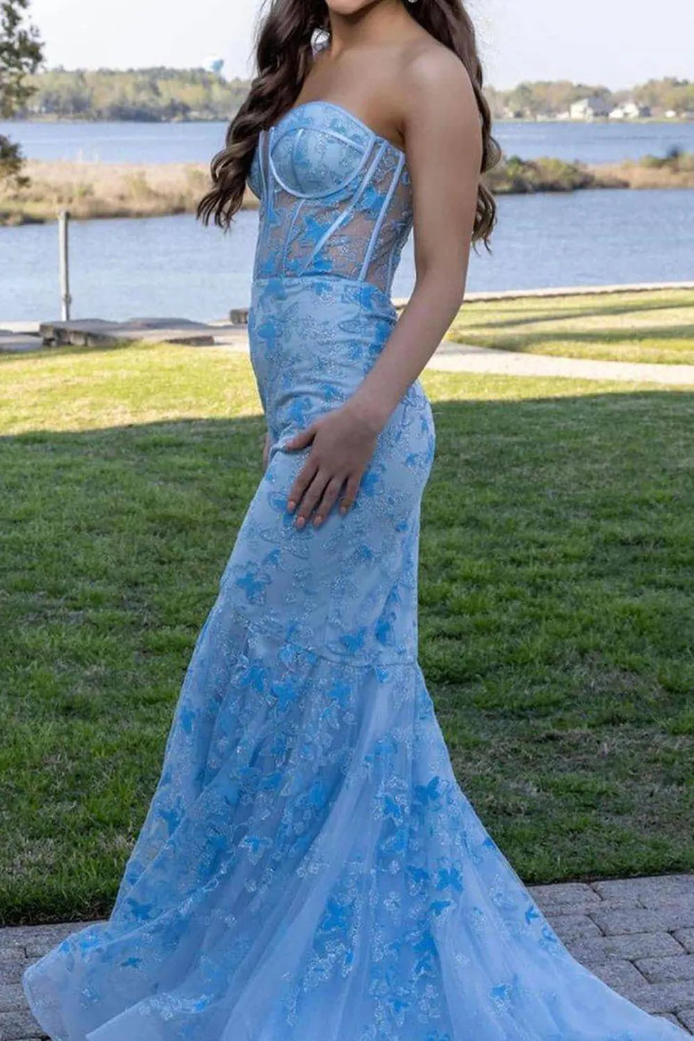 Xuewuba Formal Wear Dresses Gorgeous Mermaid Sweetheart Blue Corset Prom Dress with Embroidery Prom Dresses Stores