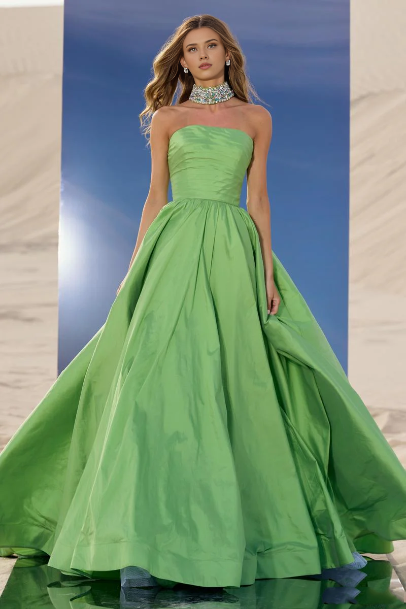 Formal Women's Dresses Simple Strapless Ballgown Floor Length A-line Stores With Prom Dresses Sleeveless