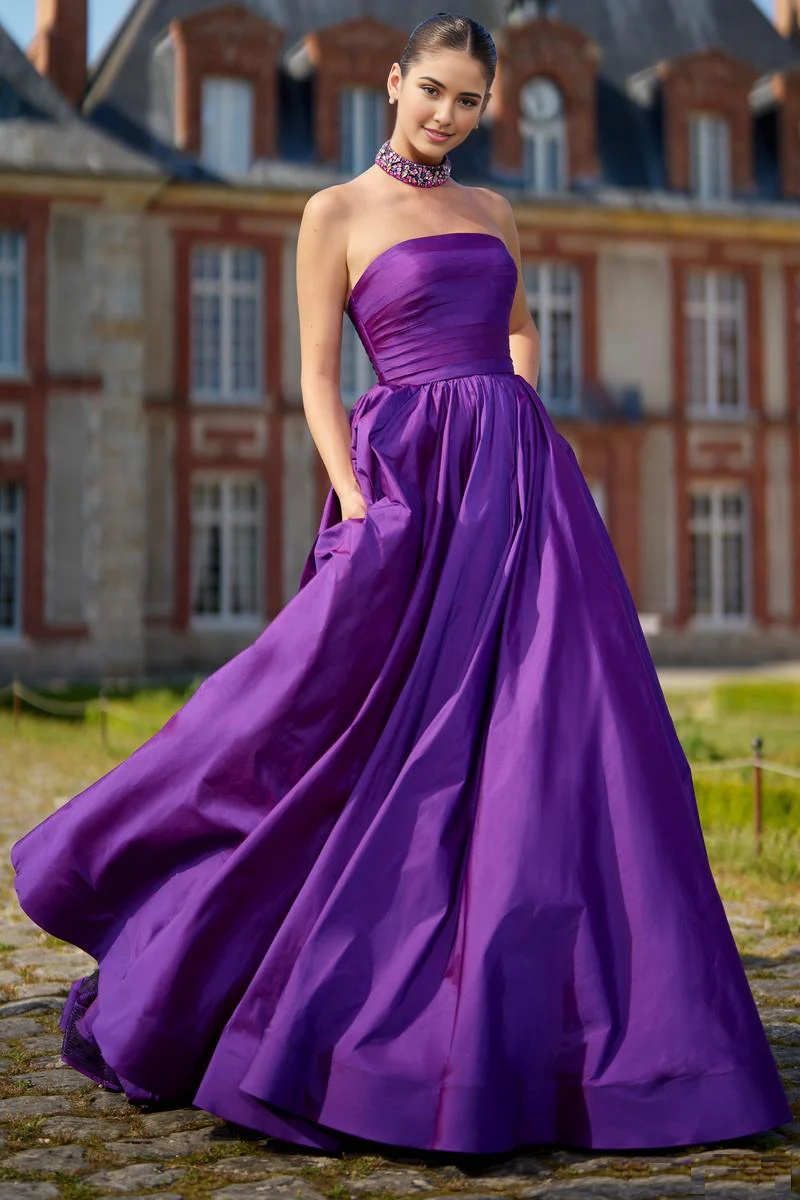 Formal Women's Dresses Simple Strapless Ballgown Floor Length A-line Stores With Prom Dresses Sleeveless