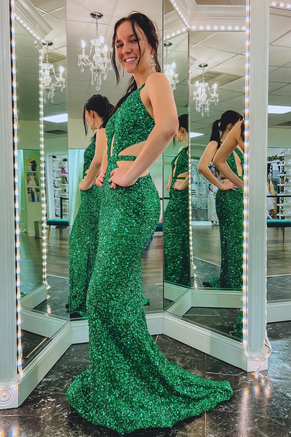 Formal Wear Dresses Sexy Green Sequin Halter Mermaid Long Formal Dress Prom Dress Stores With Prom Dresses