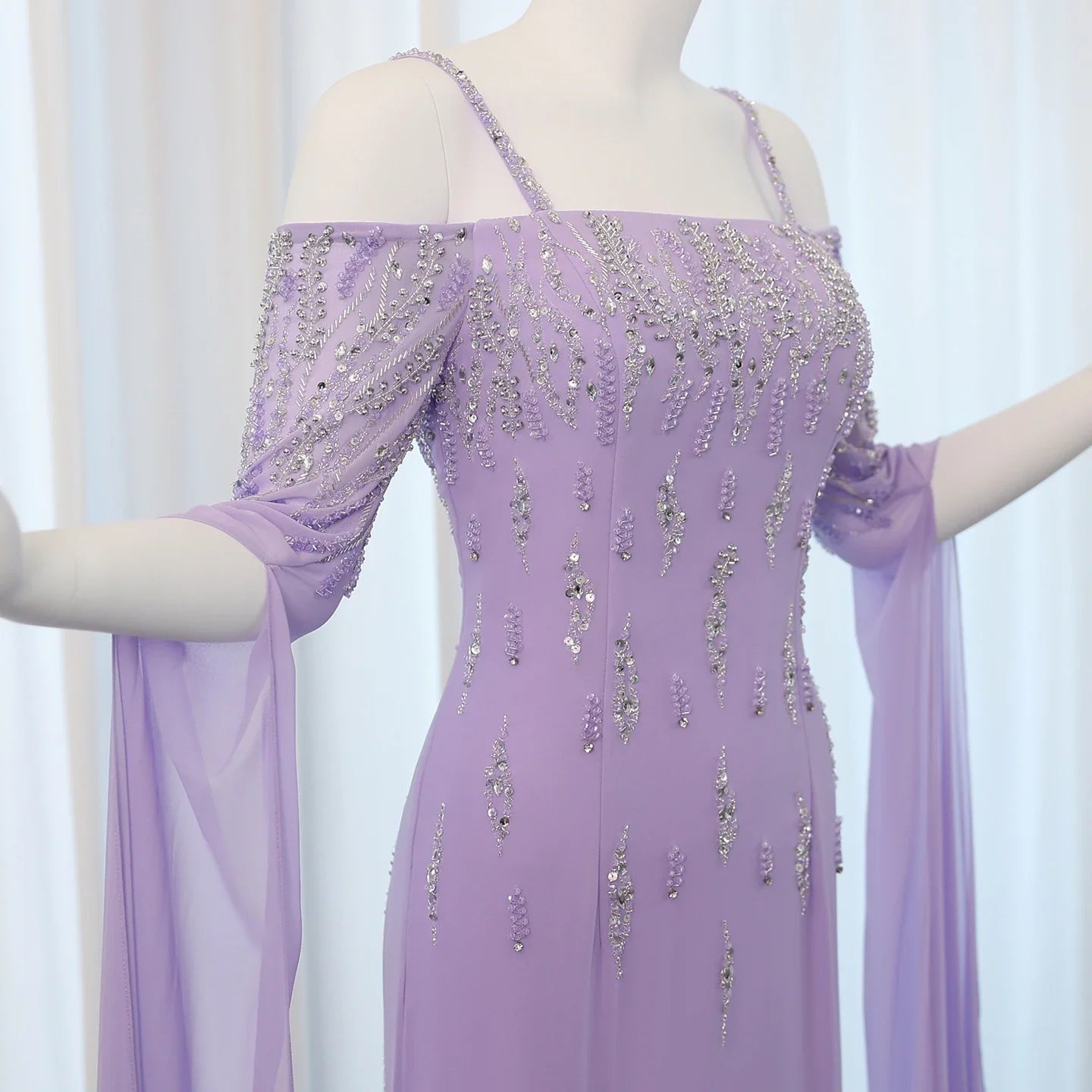 Lilac Mermaid Evening Gown with Cape Sleeves Spaghetti Straps Off Shoulder Floor Length Prom Dress With Slit