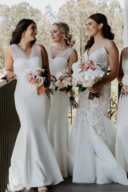 Off-the-Shoulder Long Tulle V-Neck Mermaid Boho White Bridesmaid Dresses