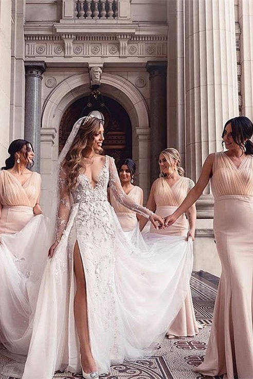 Off-the-Shoulder Long Tulle V-Neck Mermaid Boho White Bridesmaid Dresses