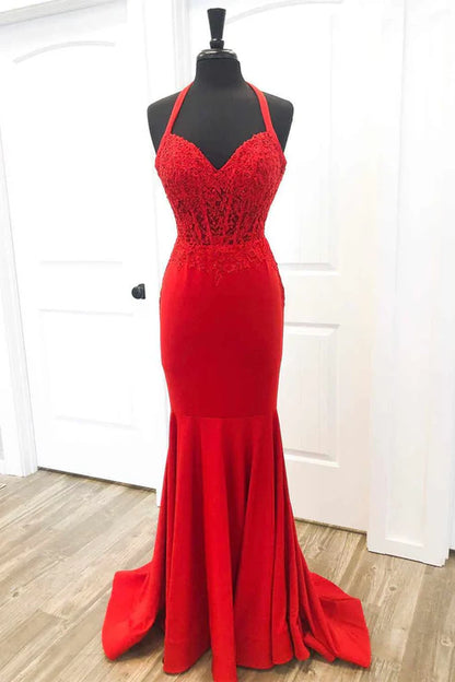 Elegant Halter Mermaid Prom Dress with Appliques