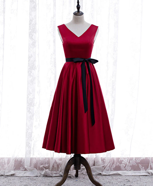 Simple V Neck Satin Burgundy Short Prom Dress