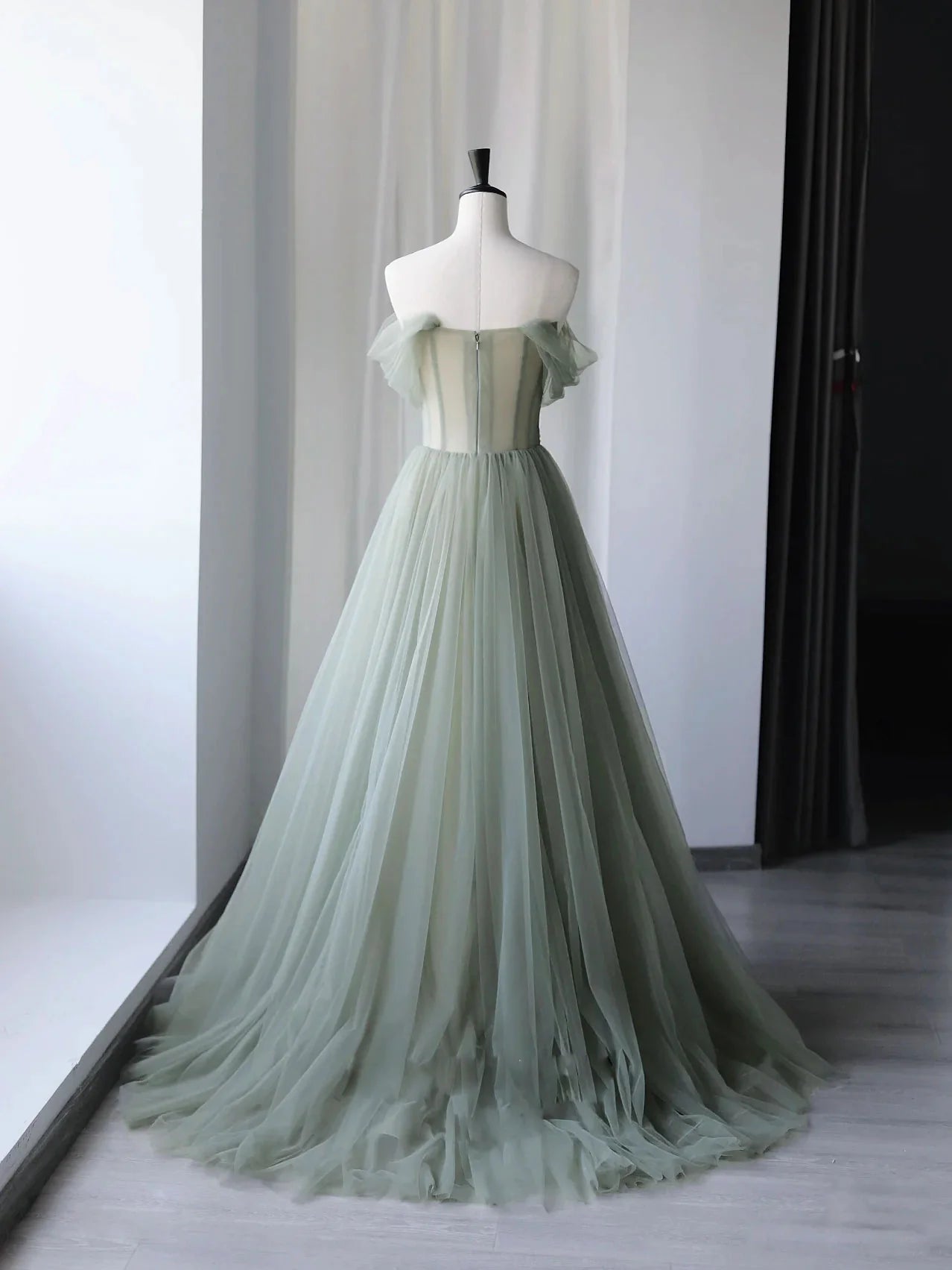 A-line Tulle Off Shoulder Long Prom Formal Dresses