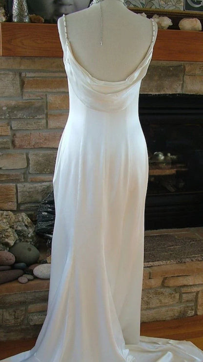 Spaghetti Straps Sleeveless Sparkle White Long Wedding Dress With Train