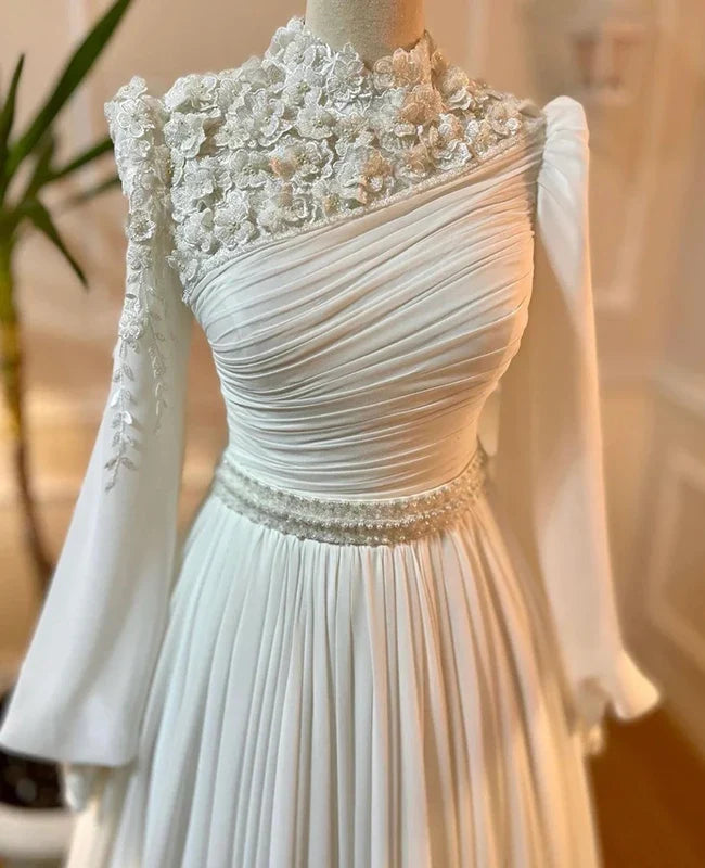 Wedding Dress Long Sleeves With Pearls Chiffon Appliques Long Pleated Bridal Gowns