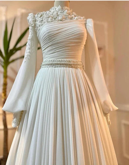 Wedding Dress Long Sleeves With Pearls Chiffon Appliques Long Pleated Bridal Gowns