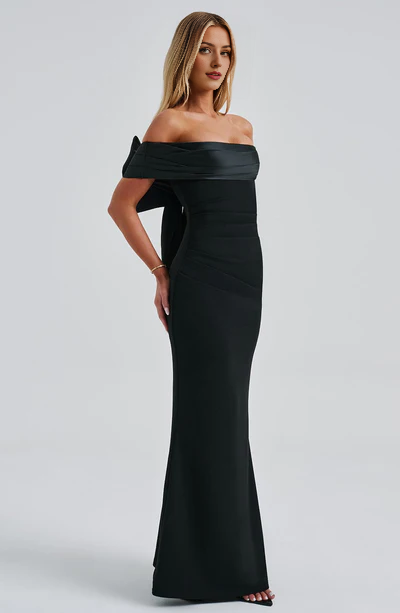 Women's Dresses Backless Strapless Maxi Dress Solid Black Off-shoulder Sleeveless With Bow Bodycon Club Party Long Prom Dress Elegant