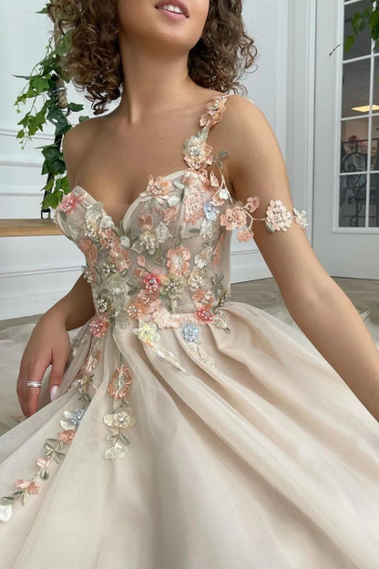 A-Line Champagne Tulle Lace Long Prom Dresses With Applique