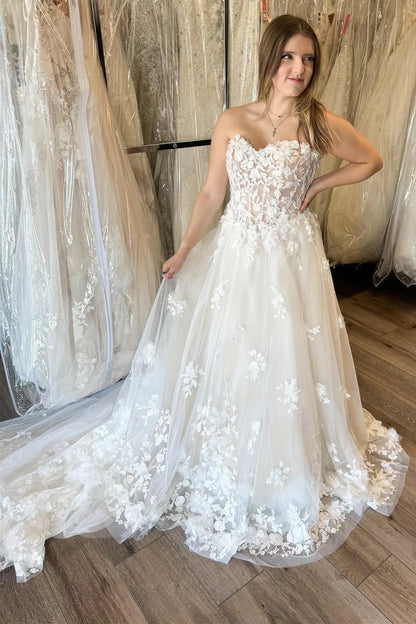 A-Line Strapless Wedding Dress with Appliques