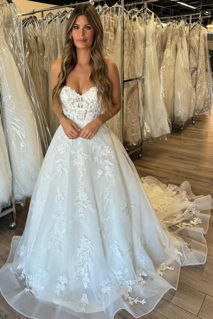 Tulle Sweetheart Long Bridal Gown With Applique