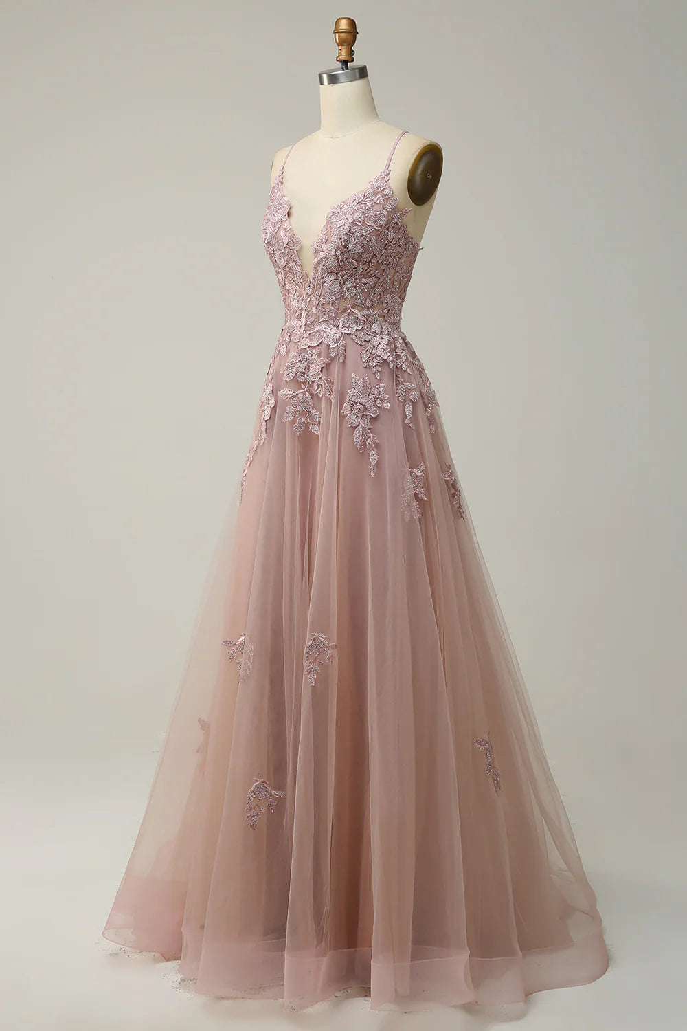 Spaghetti Straps Appliques Tulle Prom Dress