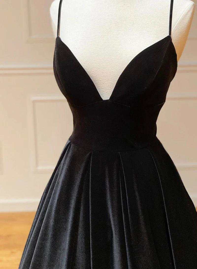 Black A-Line Simple Long Prom Dresses