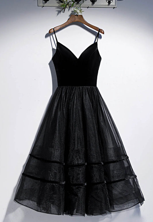 A-Line Black Tulle Short Prom Dresses