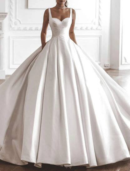 Royal Style Formal Wedding Dresses Ball Gown Square Neck Sleeveless Chapel Train Satin Bridal Gowns