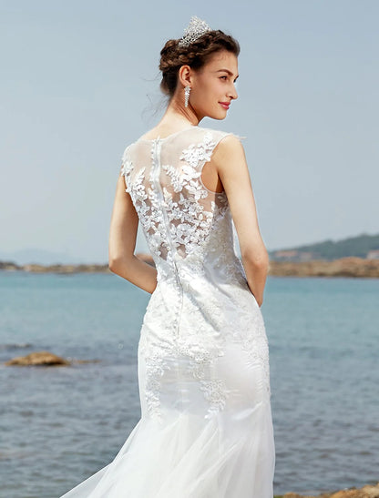 Mermaid / Trumpet Bateau Neck Sweep / Brush Train Lace / Tulle Made-To-Measure Wedding Dresses with Lace / Ruched