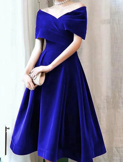 A-Line Cocktail Dresses 1950s Dress Fall Wedding Guest Dress Knee Length Short Sleeve Off Shoulder Velvet with Pleats Pure Color