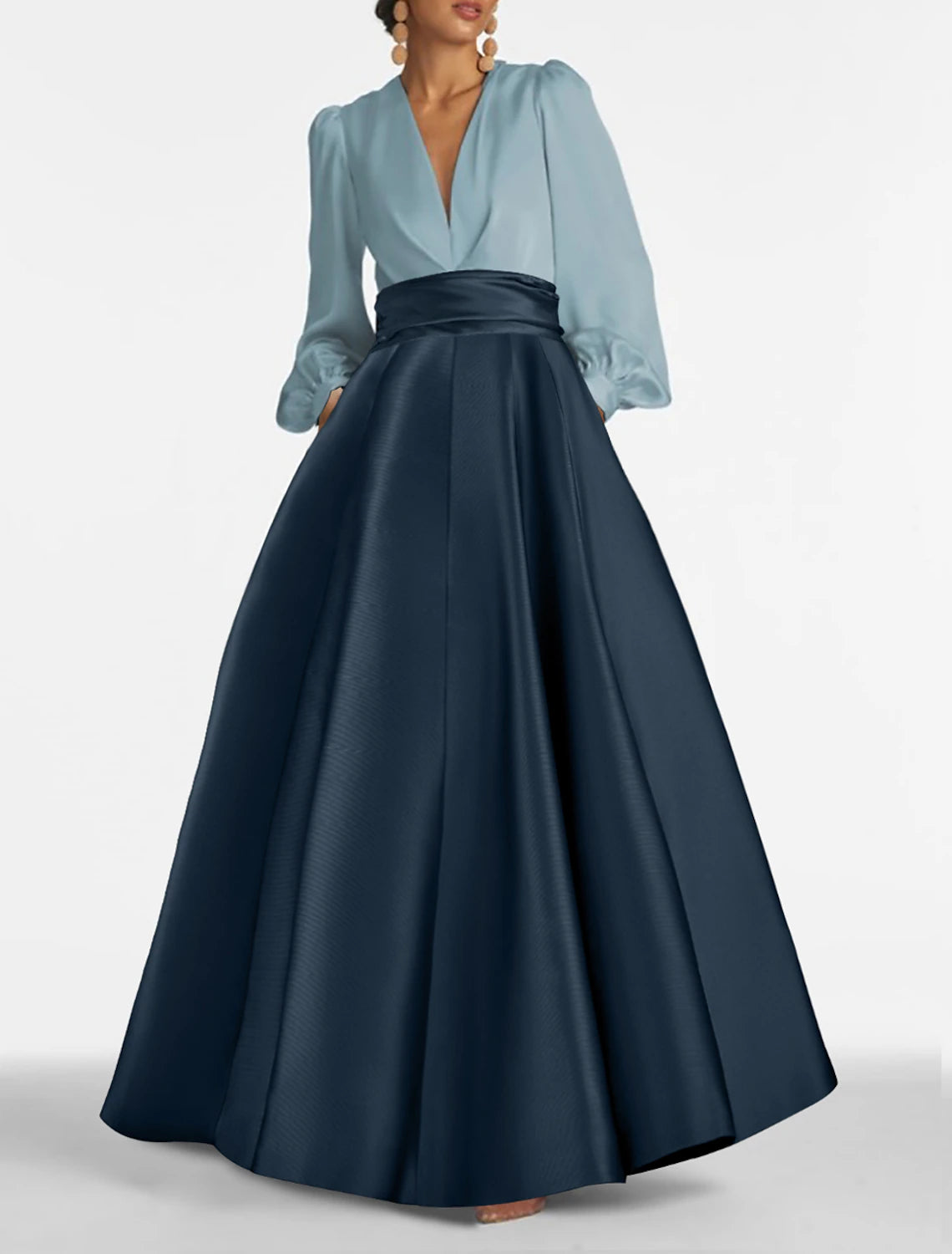 A-Line Evening Gown Elegant Wedding Guest Dress Formal Prom Floor Length Long Sleeve V Neck Satin