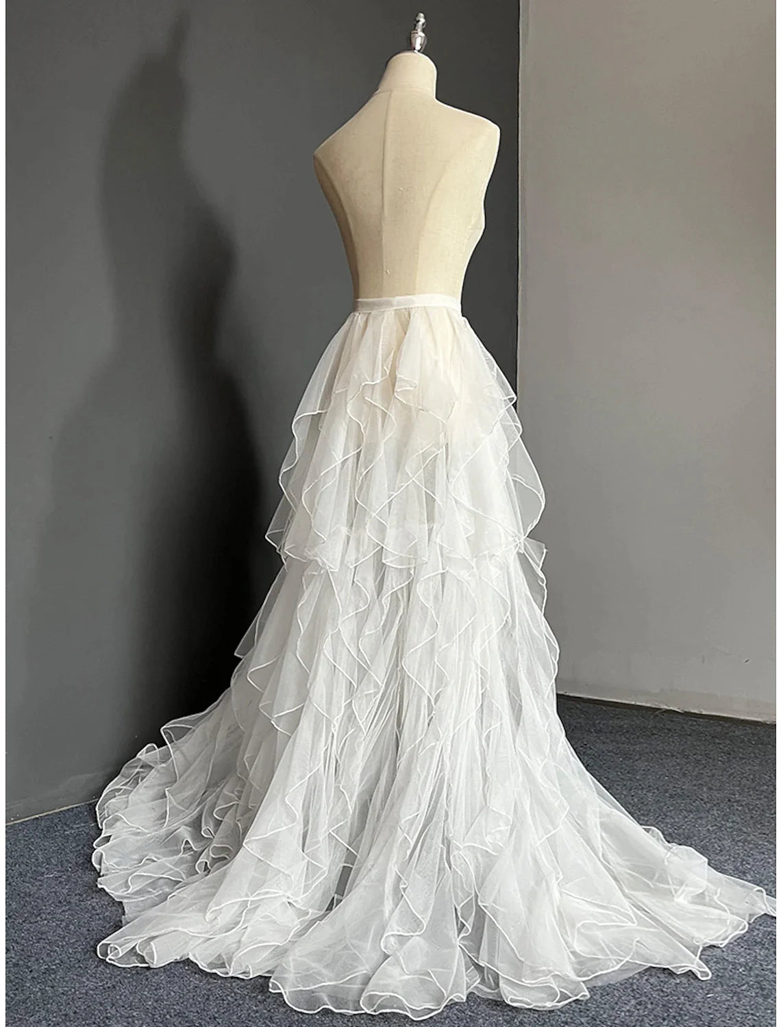 Casual Wedding Dresses A-Line Separates Separates Court Train Tulle OverSkirts Bridal Gowns With Solid Color