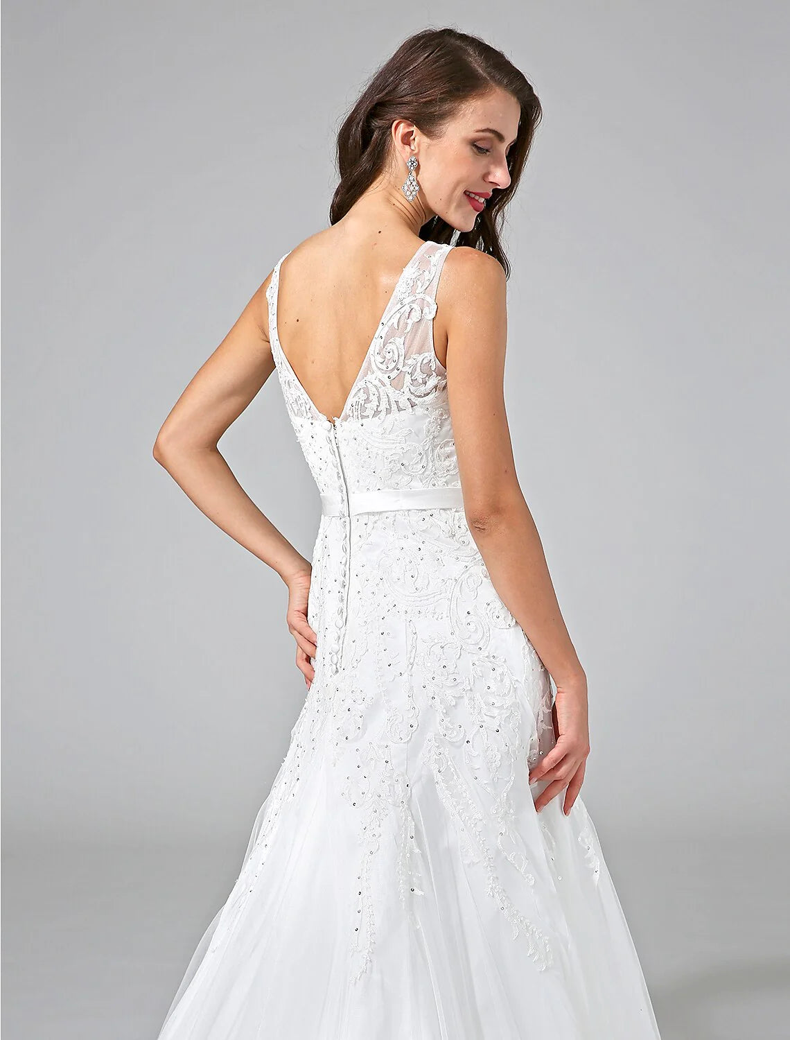 Wedding Dresses A-Line V Neck Sleeveless Court Train Lace Bridal Gowns With Sash / Ribbon Beading