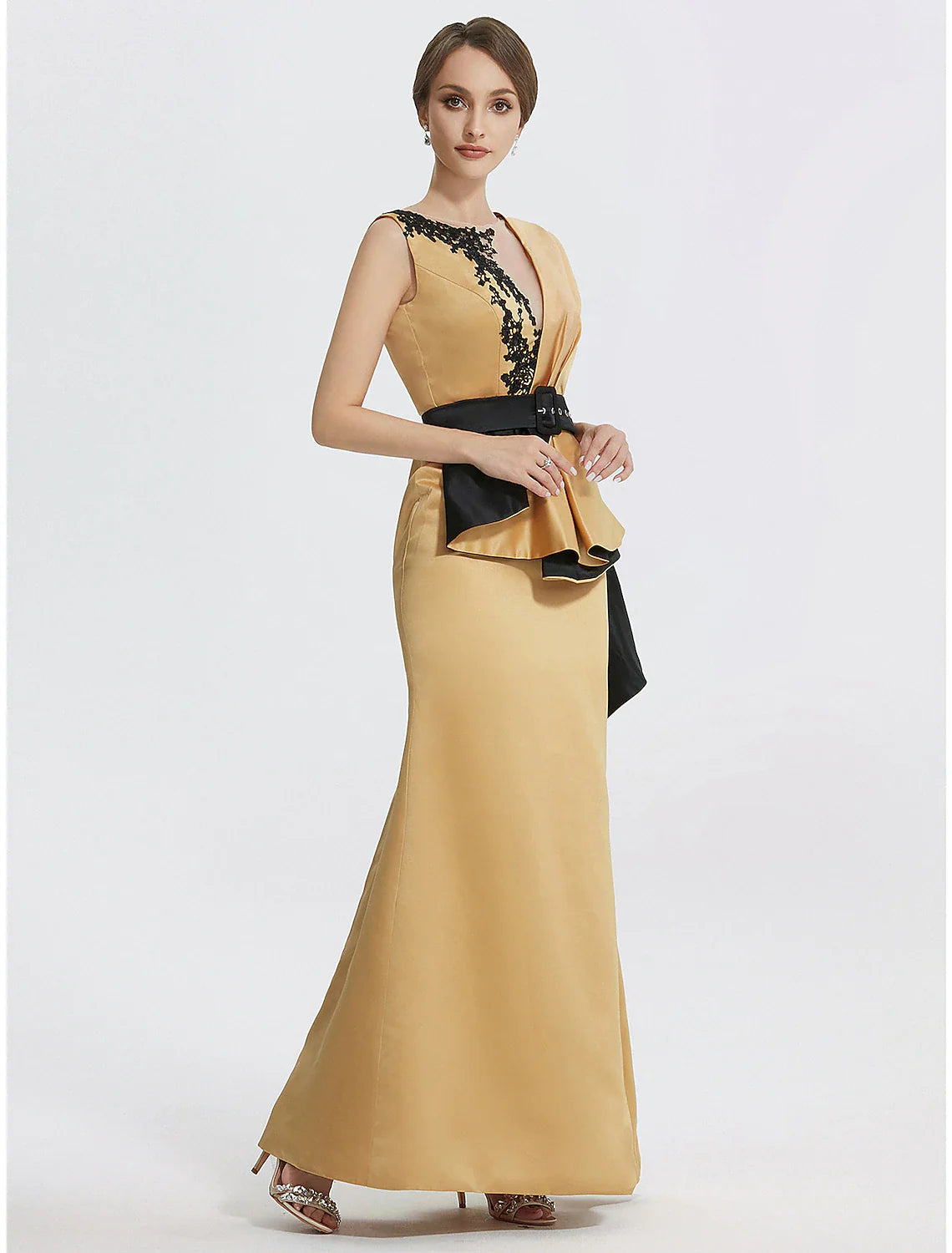 Evening Gown Elegant Dress Formal Floor Length Sleeveless Jewel Neck Satin with Embroidery Appliques