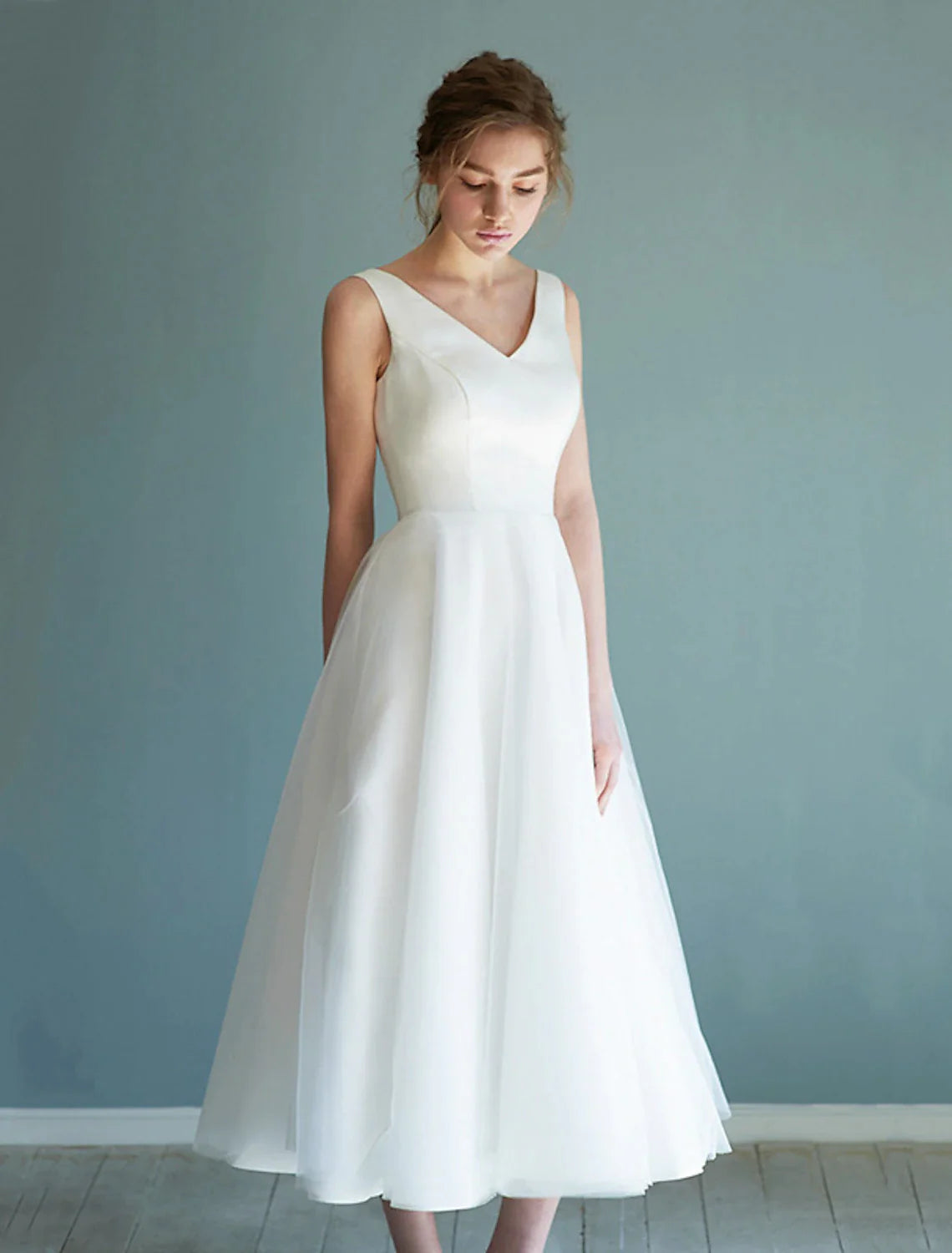 Reception Little White Dresses Wedding Dresses A-Line V Neck Sleeveless Tea Length Satin Bridal Gowns With Solid Color