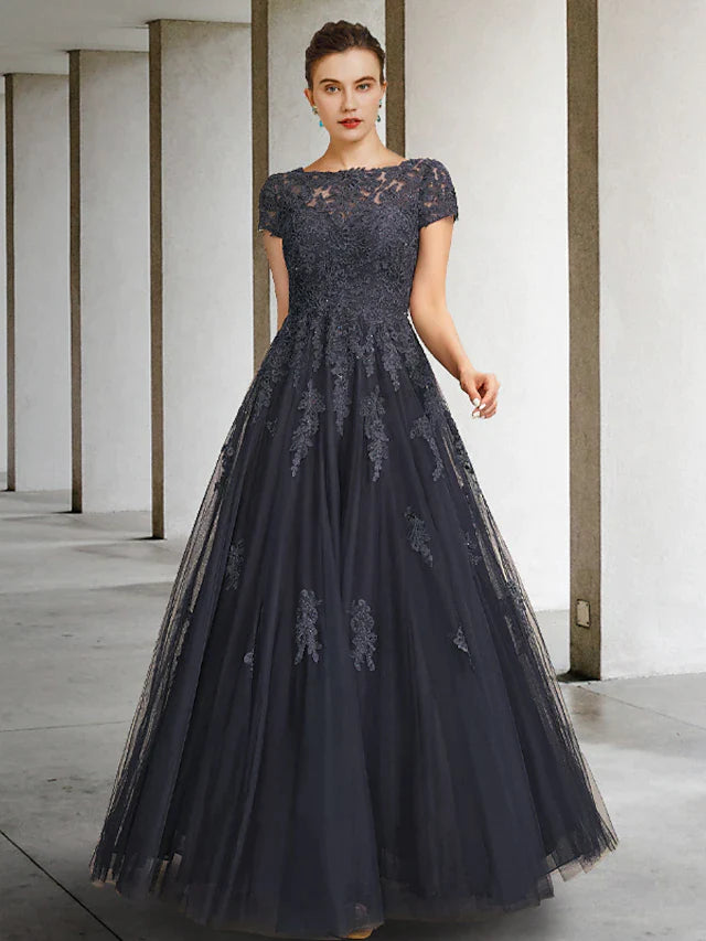 Ball Gown Mother of the Bride Dress Luxurious Elegant Jewel Neck Floor Length Lace Tulle Short Sleeve with Crystals Appliques Ball Gown Mother of the Bride Dress Luxurious Elegant Jewel Neck Floor Length Lace Tulle Short Sleeve with Crystals Appliques