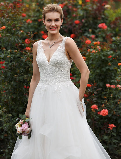 Hall Wedding Dresses Princess Plunging Neck Sleeveless Chapel Train Tulle Bridal Gowns With Sequi