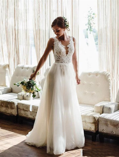 Beach Wedding Dresses A-Line V Neck Sleeveless Sweep / Brush Train Lace Bridal Gowns With Pleats Appliques