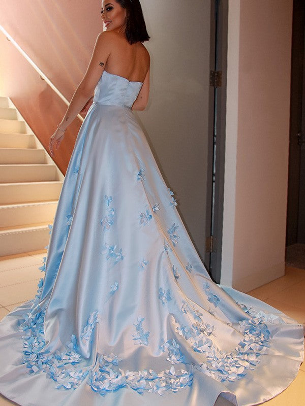 Satin Hand-Made Flower Strapless Sleeveless Court Train Dresses