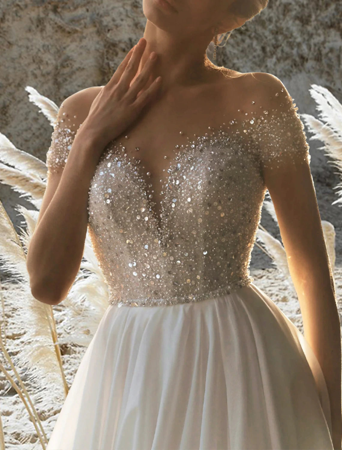 Beach Formal Wedding Dresses A-Line Off Shoulder Short Sleeve Court Train Chiffon Bridal Gowns