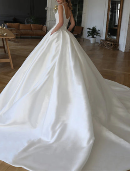 Royal Style Formal Wedding Dresses Ball Gown Square Neck Sleeveless Chapel Train Satin Bridal Gowns