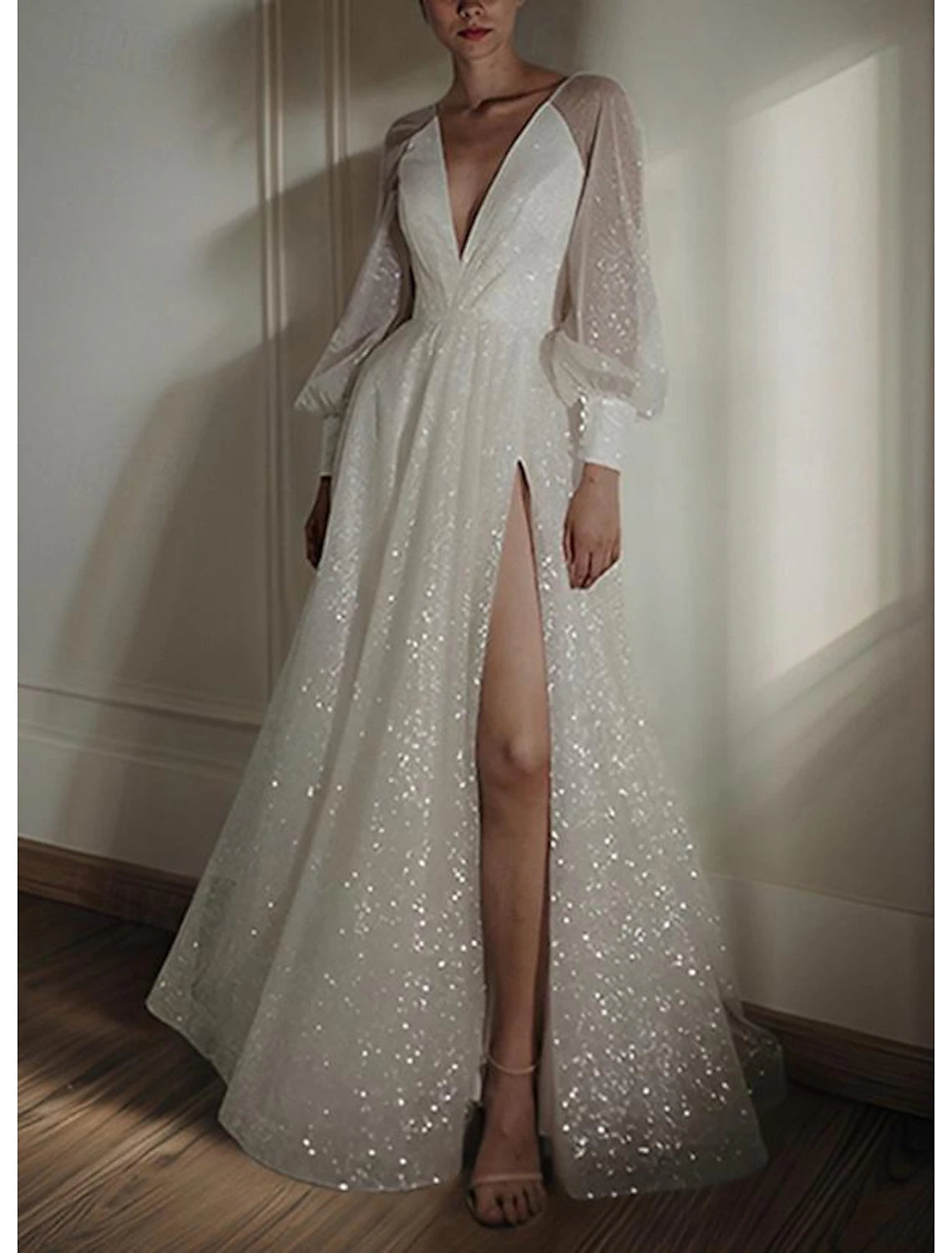 Beach Wedding Dresses A-Line V Neck Long Sleeve Floor Length Sequined Bridal Gowns