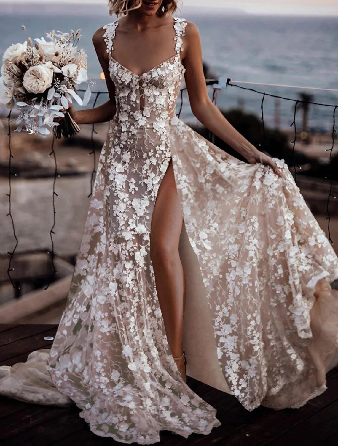 Beach Boho Wedding Dresses A-Line Sweetheart Regular Straps Court Train Lace Bridal Gowns