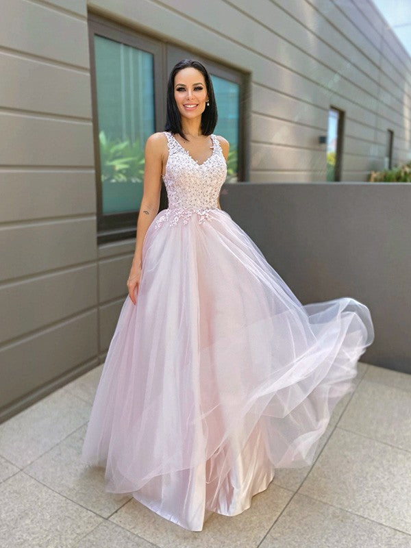 V-neck Sleeveless Applique Tulle Floor-Length Dresses