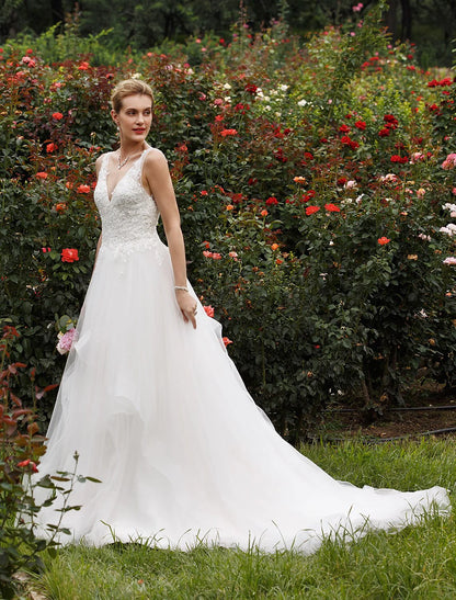 Hall Wedding Dresses Princess Plunging Neck Sleeveless Chapel Train Tulle Bridal Gowns With Sequi